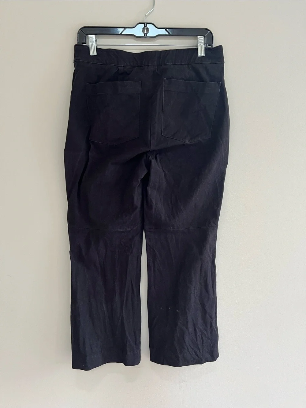 SPANX Polished Ponte Kick Flare Pull-On Flat Front Crop Pants Black, Medium - Picture 3 of 11